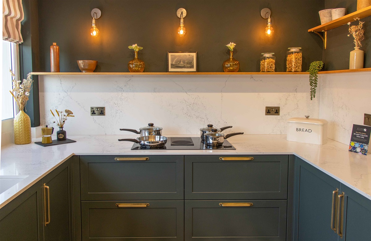 5 Reasons to Visit a Bathroom and Kitchen Showroom Near You Before Your Renovation