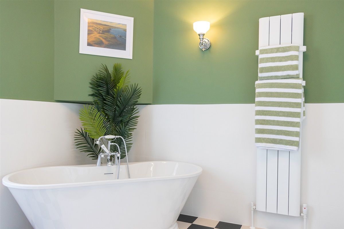 Norwich Traditional Bathroom